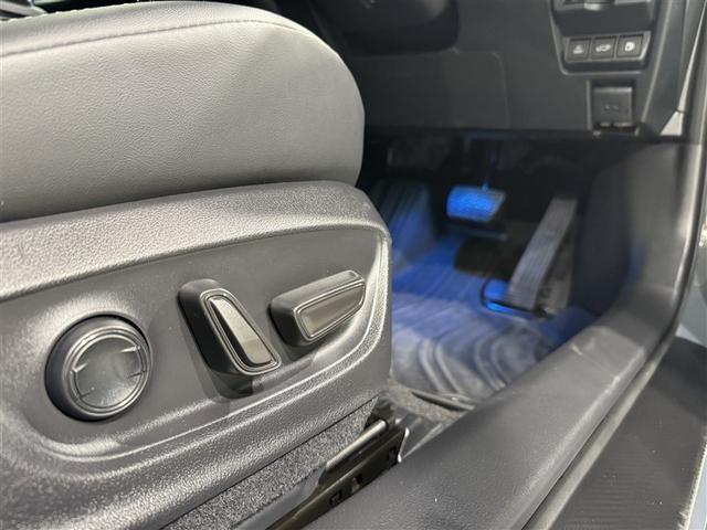 プリウス Z 衝突被害軽減システム フルセグ バックカメラ ETC ドラレコ ミュージックプレイヤー接続可 サンルーフ 電動シート オートクルーズコントロール LEDヘッドランプ スマートキー(28枚目)