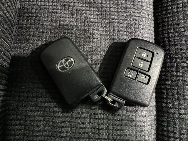 シエンタ G 衝突被害軽減システム メモリーナビ フルセグ バックカメラ ETC CD 両側電動スライド 乗車定員7人 スマートキー キーレス アイドリングストップ(24枚目)