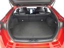 ラゲッジスペースは、日常使いには十分なスペースを確保!開口部も広く積み下ろしも楽々!