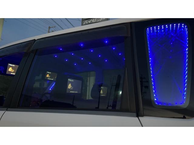 カスタム　ＲＳ　ターボ　ＪＢエンジン　ターボ　車高調　ＡＷ　バックカメラ　バックモニター　ＣＤ　ＣＶＤ再生　ベンチシート　ＬＥＤヘッドライト　電動格納ミラー　キーレス　運転席／助手席エアバック　ＡＢＳ　エアコン　パワステ(45枚目)