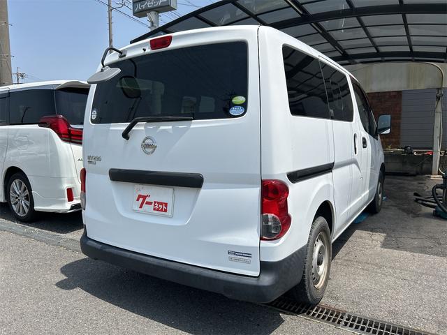 ＮＶ２００バネットバン ＤＸ　両側スライドドア　キーレスエントリー　ＡＴ　エアコン　パワーウィンドウ　ミュージックプレイヤー接続可　後日ドライブレコーダー新品取り付け、ＥＴＣ新品取り付け（17枚目）