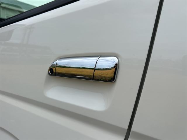 ハイエースバン ロングDX GLパッケージ ETC 全周囲カメラ ナビ TV クリアランスソナー レーンアシスト 衝突被害軽減システム 両側スライドドア オートマチックハイビーム オートライト 電動格納ミラー CD USB(33枚目)