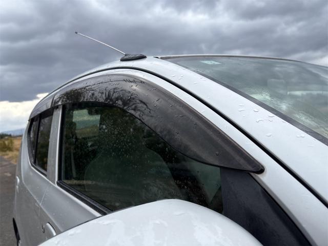 アルト S キーレスエントリー アイドリングストップ 電動格納ミラー シートヒーター CVT 盗難防止システム ABS ESC CD ミュージックプレイヤー接続可 衝突安全ボディ エアコン パワーステアリング(12枚目)