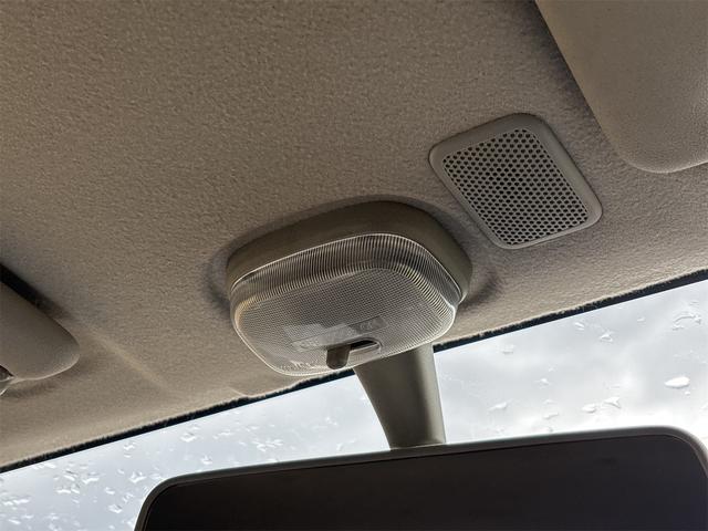 アルト S キーレスエントリー アイドリングストップ 電動格納ミラー シートヒーター CVT 盗難防止システム ABS ESC CD ミュージックプレイヤー接続可 衝突安全ボディ エアコン パワーステアリング(37枚目)