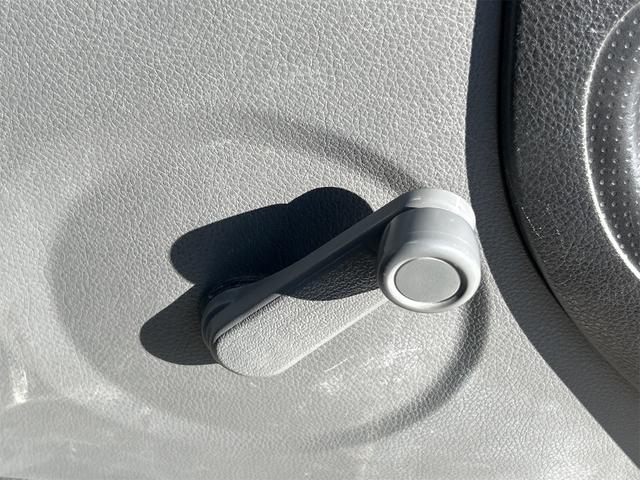 ＮＶ２００バネットバン ＤＸ　ＥＴＣ　バックカメラ　ナビ　ＴＶ　両側スライドドア　ＡＴ　ＣＤ　ＵＳＢ　Ｂｌｕｅｔｏｏｔｈ　エアコン　運転席エアバッグ（46枚目）