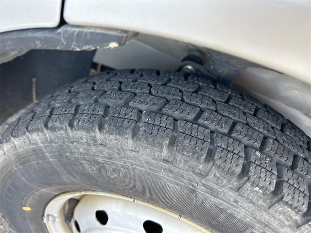 エブリイ ＰＡ　両側スライドドア　キーレスエントリー　ＡＴ　ＣＤ　衝突安全ボディ　エアコン　パワーステアリング　運転席エアバッグ　助手席エアバッグ（9枚目）