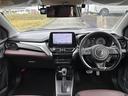 毎回座るフロントシート。運転席は必ず使用する部分ですので、座り心地が重要です!