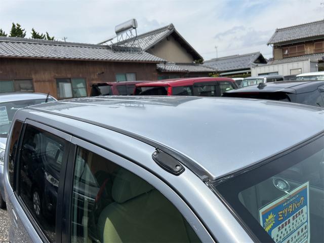 ｅＫワゴン ＭＸ　キーレスエントリー　電動格納ミラー　ベンチシート　ＡＴ　盗難防止システム　ＣＤ　衝突安全ボディ　エアコン　パワーステアリング　パワーウィンドウ　運転席エアバッグ（12枚目）