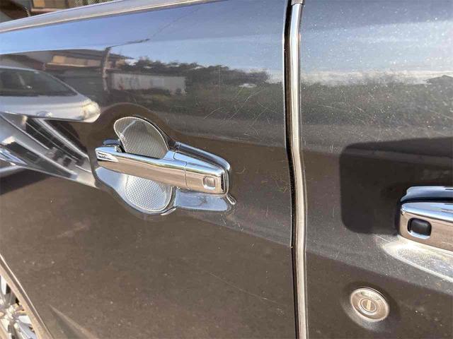 スペーシアカスタム ハイブリッドXS 全周囲カメラ 両側電動スライドドア ナビ TV クリアランスソナー 衝突被害軽減システム オートライト LEDヘッドランプ スマートキー アイドリングストップ 電動格納ミラー シートヒーター(17枚目)