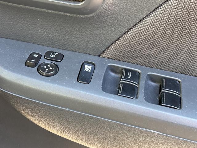 パワーウィンドウ付き☆運転席で全部の窓を開閉することが可能！！快適にドライブをお楽しみいただけます☆