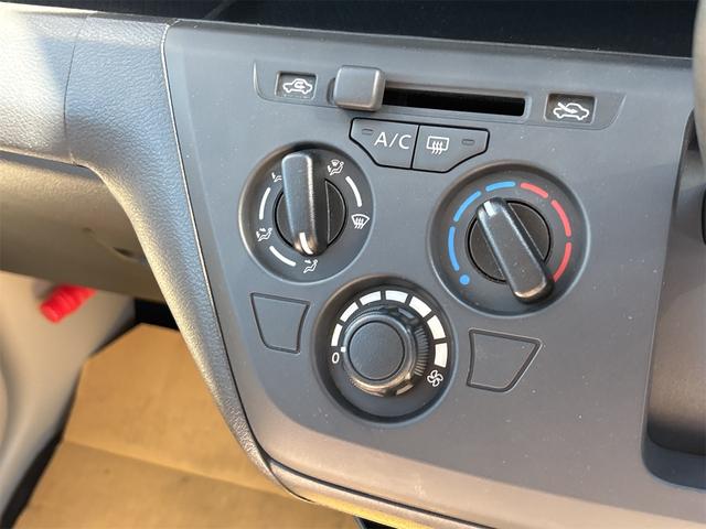 デイズ B ETC 全周囲カメラ クリアランスソナー オートライト アイドリングストップ 電動格納ミラー CVT ABS CD ミュージックプレイヤー接続可 エアコン パワーステアリング パワーウィンドウ 記録簿(37枚目)
