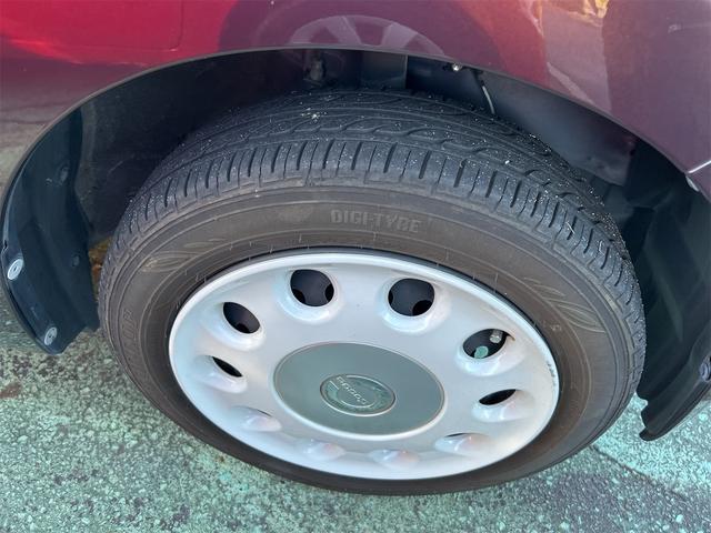 ミラココア ココアプラスＸスペシャルコーデ　スマートキー　アイドリングストップ　電動格納ミラー　ベンチシート　ＣＶＴ　盗難防止システム　ＡＢＳ　ＣＤ　ルーフレール　衝突安全ボディ　エアコン　パワーステアリング（10枚目）