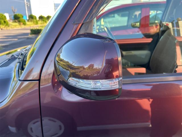 ミラココア ココアプラスＸスペシャルコーデ　スマートキー　アイドリングストップ　電動格納ミラー　ベンチシート　ＣＶＴ　盗難防止システム　ＡＢＳ　ＣＤ　ルーフレール　衝突安全ボディ　エアコン　パワーステアリング（29枚目）