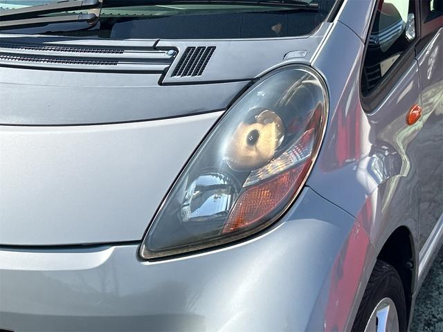 アイ M スマートキー 電動格納ミラー AT 盗難防止システム ABS CD アルミホイール 衝突安全ボディ エアコン パワーステアリング パワーウィンドウ(7枚目)
