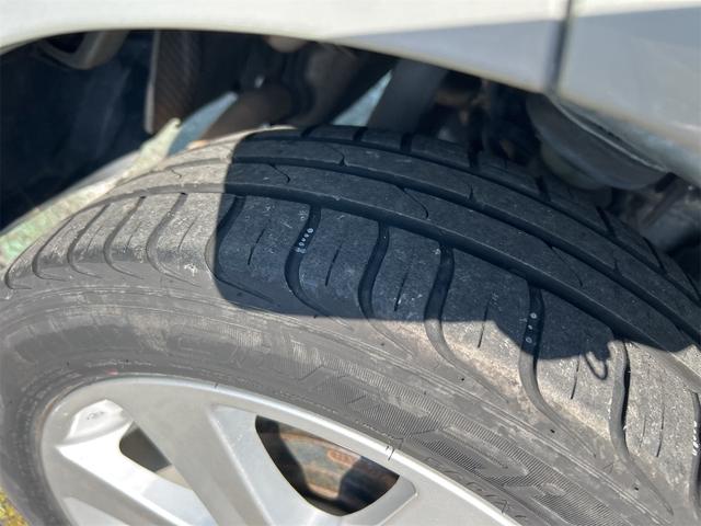 アイ M スマートキー 電動格納ミラー AT 盗難防止システム ABS CD アルミホイール 衝突安全ボディ エアコン パワーステアリング パワーウィンドウ(16枚目)