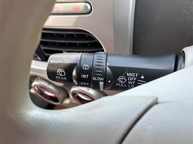 アイ M スマートキー 電動格納ミラー AT 盗難防止システム ABS CD アルミホイール 衝突安全ボディ エアコン パワーステアリング パワーウィンドウ(40枚目)