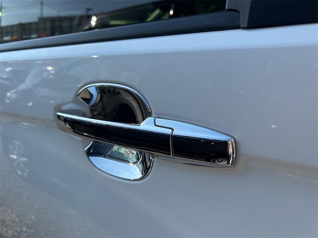 Ｎ－ＷＧＮカスタム Ｇ　ＳＳパッケージＩＩ　ＥＴＣ　バックカメラ　ナビ　ＴＶ　オートクルーズコントロール　衝突被害軽減システム　オートライト　ＨＩＤ　スマートキー　アイドリングストップ　電動格納ミラー　シートヒーター　ベンチシート　ＣＶＴ（25枚目）