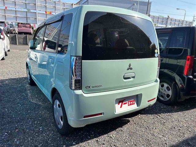 eKワゴン M キーレスエントリー 電動格納ミラー ベンチシート AT 盗難防止システム CD 衝突安全ボディ エアコン パワーステアリング パワーウィンドウ 運転席エアバッグ(17枚目)
