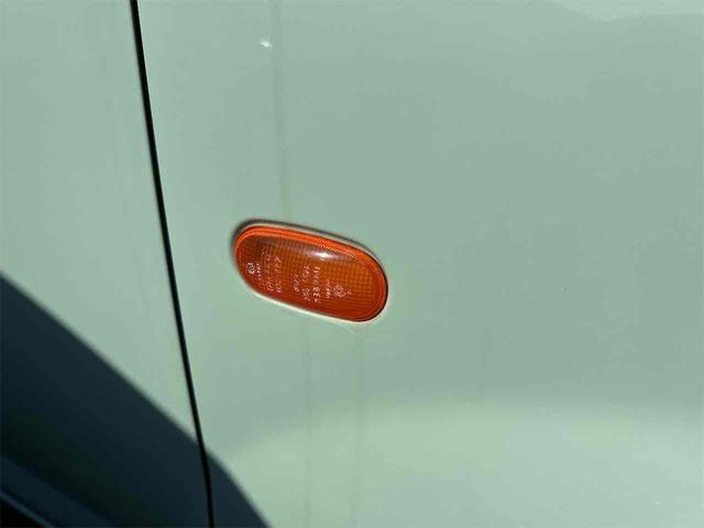 eKワゴン M キーレスエントリー 電動格納ミラー ベンチシート AT 盗難防止システム CD 衝突安全ボディ エアコン パワーステアリング パワーウィンドウ 運転席エアバッグ(23枚目)