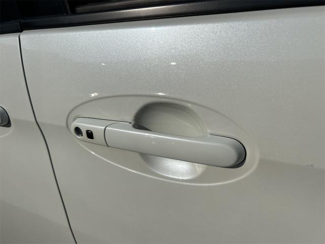 スペーシア Ｘ　ドライブレコーダー　バックカメラ　両側スライド・片側電動　ナビ　ＴＶ　スマートキー　アイドリングストップ　電動格納ミラー　ベンチシート　ＣＶＴ　盗難防止システム　ＡＢＳ　ＵＳＢ（29枚目）