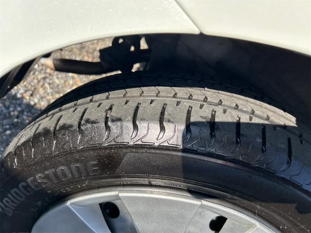 スペーシア Ｘ　ドライブレコーダー　バックカメラ　両側スライド・片側電動　ナビ　ＴＶ　スマートキー　アイドリングストップ　電動格納ミラー　ベンチシート　ＣＶＴ　盗難防止システム　ＡＢＳ　ＵＳＢ（32枚目）