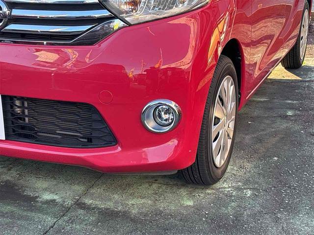 デイズルークス Ｘ　ＥＴＣ　全周囲カメラ　両側スライド・片側電動　スマートキー　アイドリングストップ　電動格納ミラー　ベンチシート　ＣＶＴ　盗難防止システム　ＡＢＳ　衝突安全ボディ　エアコン　パワーステアリング（4枚目）