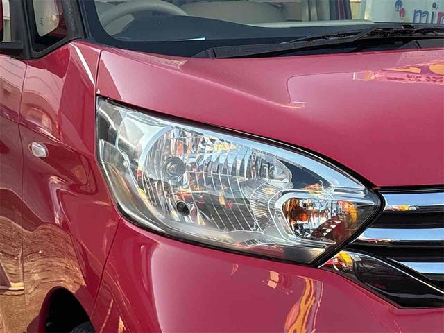 デイズルークス Ｘ　ＥＴＣ　全周囲カメラ　両側スライド・片側電動　スマートキー　アイドリングストップ　電動格納ミラー　ベンチシート　ＣＶＴ　盗難防止システム　ＡＢＳ　衝突安全ボディ　エアコン　パワーステアリング（8枚目）