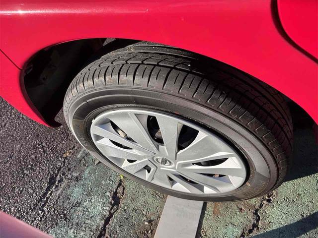 デイズルークス Ｘ　ＥＴＣ　全周囲カメラ　両側スライド・片側電動　スマートキー　アイドリングストップ　電動格納ミラー　ベンチシート　ＣＶＴ　盗難防止システム　ＡＢＳ　衝突安全ボディ　エアコン　パワーステアリング（19枚目）