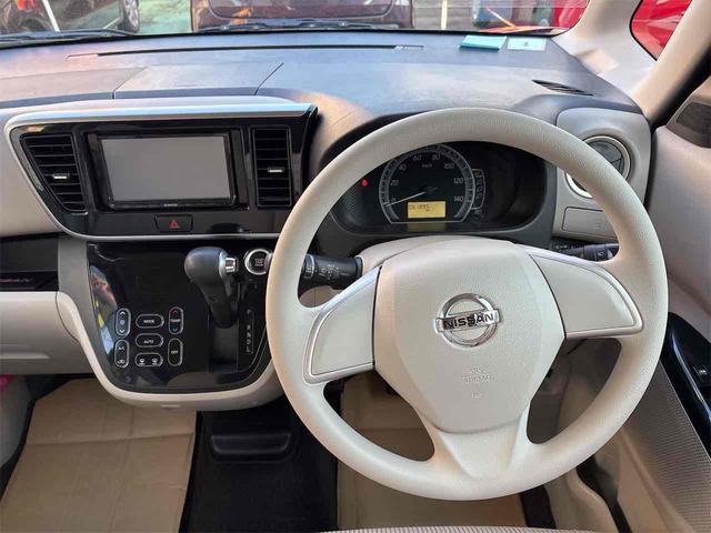 デイズルークス Ｘ　ＥＴＣ　全周囲カメラ　両側スライド・片側電動　スマートキー　アイドリングストップ　電動格納ミラー　ベンチシート　ＣＶＴ　盗難防止システム　ＡＢＳ　衝突安全ボディ　エアコン　パワーステアリング（56枚目）