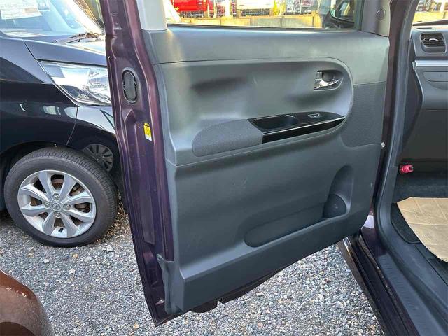 タント カスタムＸ　ＳＡＩＩ　ドライブレコーダー　ＥＴＣ　バックカメラ　両側スライド・片側電動　ナビ　ＴＶ　クリアランスソナー　衝突被害軽減システム　オートライト　ＬＥＤヘッドランプ　スマートキー　アイドリングストップ（61枚目）