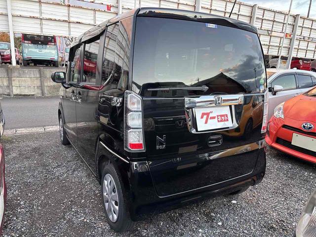 N-BOX G 両側スライドドア ナビ TV スマートキー 電動格納ミラー ベンチシート CVT 盗難防止システム ABS ESC CD USB Bluetooth 衝突安全ボディ エアコン パワーステアリング(16枚目)