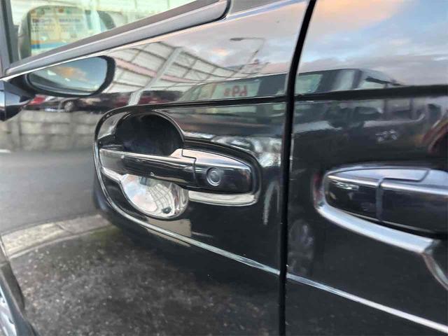 N-BOX G 両側スライドドア ナビ TV スマートキー 電動格納ミラー ベンチシート CVT 盗難防止システム ABS ESC CD USB Bluetooth 衝突安全ボディ エアコン パワーステアリング(20枚目)