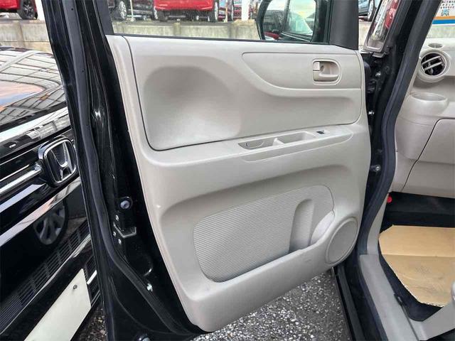 N-BOX G 両側スライドドア ナビ TV スマートキー 電動格納ミラー ベンチシート CVT 盗難防止システム ABS ESC CD USB Bluetooth 衝突安全ボディ エアコン パワーステアリング(45枚目)