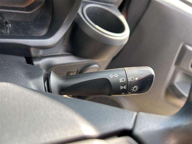 ミライース L SAIII クリアランスソナー レーンアシスト 衝突被害軽減システム オートマチックハイビーム キーレスエントリー アイドリングストップ CVT 盗難防止システム ABS ESC CD(31枚目)