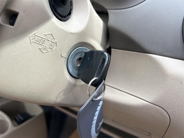 アルト F キーレスエントリー AT 盗難防止システム CD 衝突安全ボディ エアコン パワーステアリング パワーウィンドウ(38枚目)