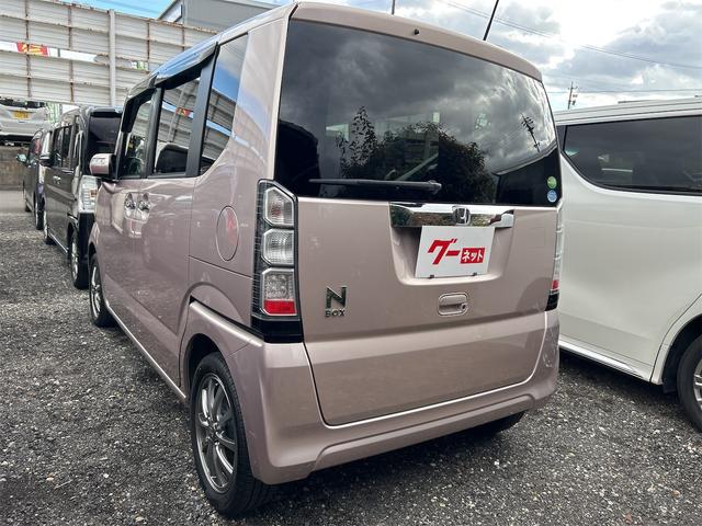 N-BOX G SSパッケージ ETC バックカメラ 両側電動スライドドア ナビ TV スマートキー 電動格納ミラー ベンチシート CVT 盗難防止システム ABS ESC CD USB Bluetooth アルミホイール(9枚目)
