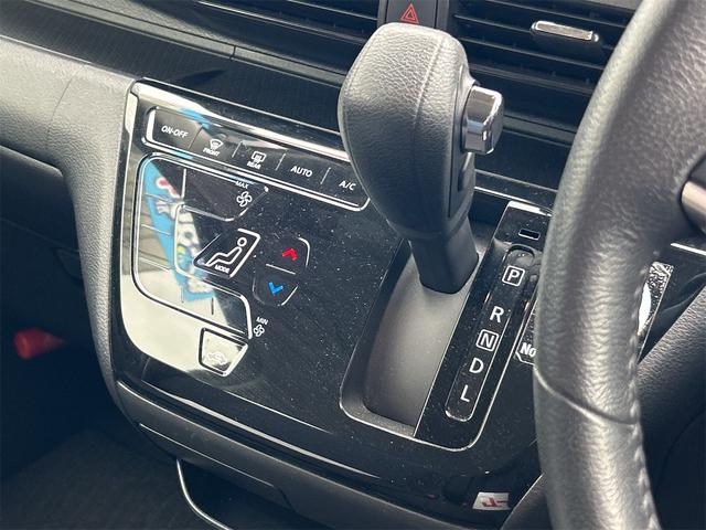 デイズ ハイウェイスター　Ｘ　ＥＴＣ　全周囲カメラ　ナビ　クリアランスソナー　衝突被害軽減システム　オートライト　ＬＥＤヘッドランプ　スマートキー　アイドリングストップ　電動格納ミラー　ベンチシート　ＣＶＴ　盗難防止システム（7枚目）