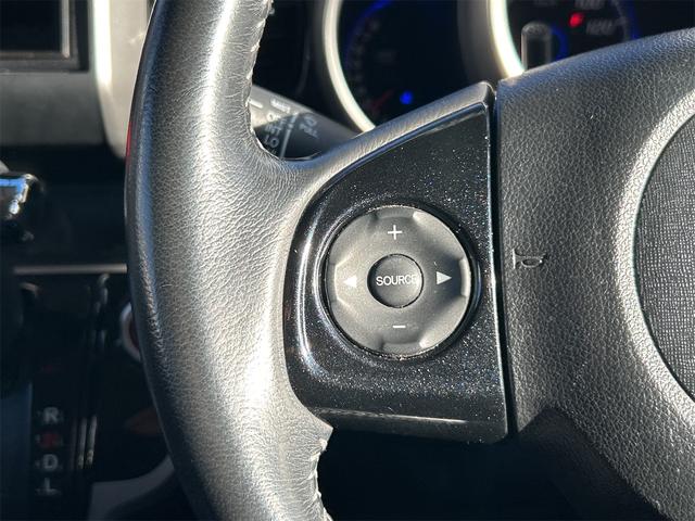 N-BOXカスタム G SSパッケージ 両側電動スライドドア オートライト HID スマートキー アイドリングストップ 電動格納ミラー ベンチシート CVT 盗難防止システム ABS ESC CD USB アルミホイール エアコン(40枚目)