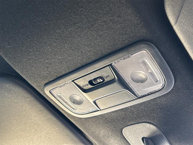 N-BOXカスタム G・Lホンダセンシング ETC バックカメラ 両側スライド・片側電動 ナビ TV オートクルーズコントロール レーンアシスト 衝突被害軽減システム オートライト LEDヘッドランプ スマートキー アイドリングストップ(41枚目)