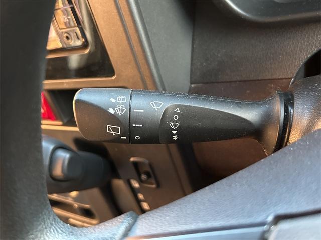 ルーミー X S ドライブレコーダー ETC バックカメラ ナビ TV 両側スライド・片側電動 衝突被害軽減システム アルミホイール オートライト スマートキー アイドリングストップ 電動格納ミラー ウォークスルー(41枚目)