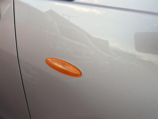 ムーヴ Ｌ　キーレスエントリー　アイドリングストップ　電動格納ミラー　ベンチシート　ＣＶＴ　盗難防止システム　ＡＢＳ　ＣＤ　ミュージックプレイヤー接続可　衝突安全ボディ　エアコン　パワーステアリング（9枚目）