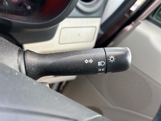 ムーヴ Ｌ　キーレスエントリー　アイドリングストップ　電動格納ミラー　ベンチシート　ＣＶＴ　盗難防止システム　ＡＢＳ　ＣＤ　ミュージックプレイヤー接続可　衝突安全ボディ　エアコン　パワーステアリング（33枚目）