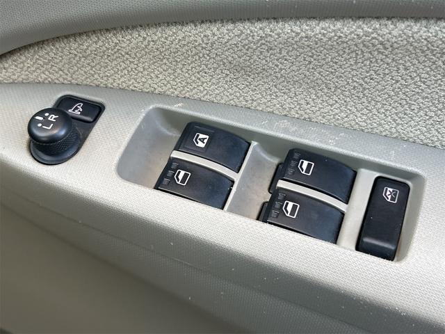 ムーヴ Ｌ　キーレスエントリー　アイドリングストップ　電動格納ミラー　ベンチシート　ＣＶＴ　盗難防止システム　ＡＢＳ　ＣＤ　ミュージックプレイヤー接続可　衝突安全ボディ　エアコン　パワーステアリング（36枚目）