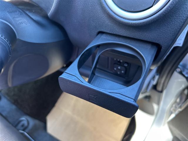 デイズ ハイウェイスター　Ｘ　バックカメラ　ナビ　ＴＶ　ＨＩＤ　スマートキー　アイドリングストップ　電動格納ミラー　ベンチシート　ＣＶＴ　盗難防止システム　ＡＢＳ　ミュージックプレイヤー接続可　アルミホイール　衝突安全ボディ（45枚目）