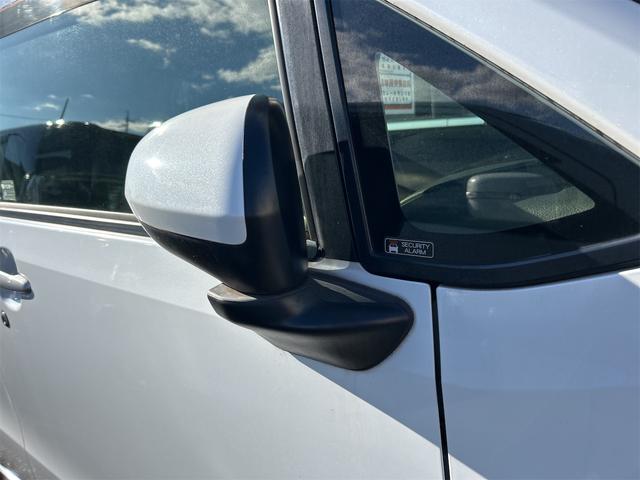 ムーヴ ＸリミテッドＩＩ　ＳＡＩＩＩ　ＥＴＣ　バックカメラ　衝突被害軽減システム　オートマチックハイビーム　オートライト　ＬＥＤヘッドランプ　スマートキー　アイドリングストップ　電動格納ミラー　シートヒーター　ベンチシート　ＣＶＴ（10枚目）