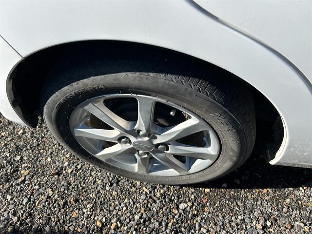 ムーヴ ＸリミテッドＩＩ　ＳＡＩＩＩ　ＥＴＣ　バックカメラ　衝突被害軽減システム　オートマチックハイビーム　オートライト　ＬＥＤヘッドランプ　スマートキー　アイドリングストップ　電動格納ミラー　シートヒーター　ベンチシート　ＣＶＴ（15枚目）