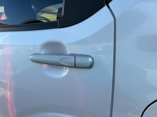 ムーヴ ＸリミテッドＩＩ　ＳＡＩＩＩ　ＥＴＣ　バックカメラ　衝突被害軽減システム　オートマチックハイビーム　オートライト　ＬＥＤヘッドランプ　スマートキー　アイドリングストップ　電動格納ミラー　シートヒーター　ベンチシート　ＣＶＴ（22枚目）