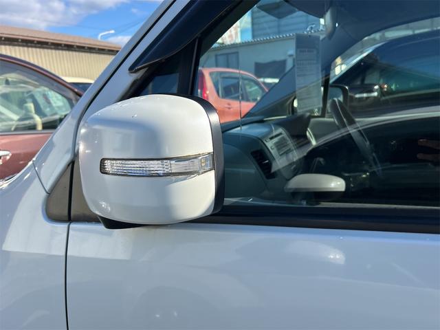 ワゴンＲ ＦＸリミテッド　スマートキー　電動格納ミラー　ベンチシート　ＡＴ　盗難防止システム　ＡＢＳ　ＣＤ　アルミホイール　衝突安全ボディ　エアコン　パワーステアリング　パワーウィンドウ（21枚目）
