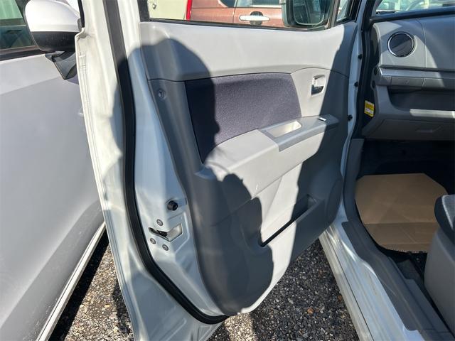 ワゴンＲ ＦＸリミテッド　スマートキー　電動格納ミラー　ベンチシート　ＡＴ　盗難防止システム　ＡＢＳ　ＣＤ　アルミホイール　衝突安全ボディ　エアコン　パワーステアリング　パワーウィンドウ（45枚目）