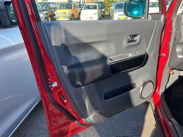 ハスラー ＪスタイルＩＩＩ　ドライブレコーダー　ナビ　ＴＶ　レーンアシスト　衝突被害軽減システム　オートライト　ＨＩＤ　ヘッドライトウォッシャー　スマートキー　アイドリングストップ　電動格納ミラー　シートヒーター　ベンチシート（50枚目）